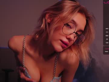 hot cam girl angella_kleee image #2005196
