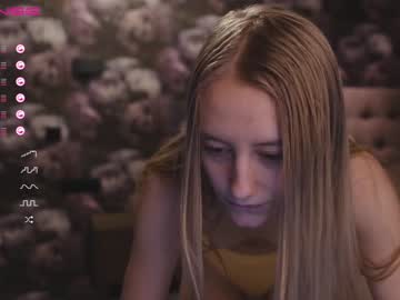 hot cam girl angeellina image #562327
