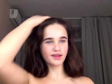 hot cam girl ella_hey image #2114371