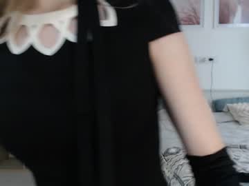 hot cam girl scharmanta image #3490385
