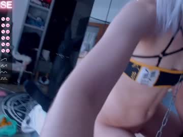 hot cam girl careful_i_bite image #2355630