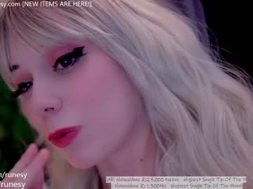 hot cam girl runesy image #3307559