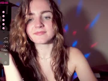 hot cam girl paige_coyness image #593016