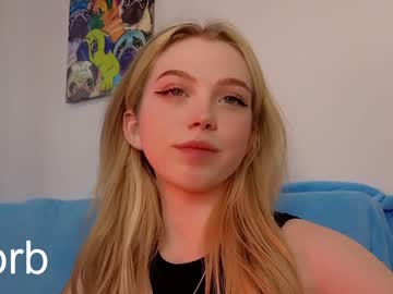 hot cam girl small_blondee image #2946608