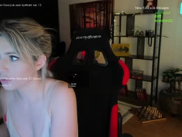 hot cam girl kimilee22 image #1367821