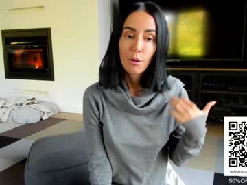 hot cam girl miiiawallace image #1866552