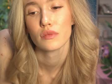 hot cam girl lolly_bella_ image #1020713