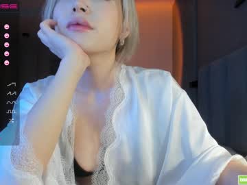 hot cam girl hee_jin image #1878039