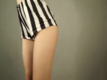hot cam girl cuteelsa_ image #3213109