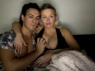 hot cam couple chulo33333 image #4037815