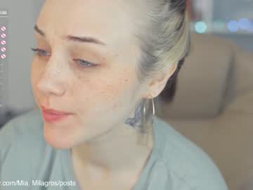 hot cam girl mia_milagros image #1273599