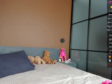 hot cam girl me_emily image #2081937
