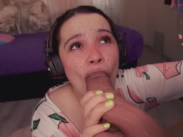 hot cam girl chery_lady22 image #2724676
