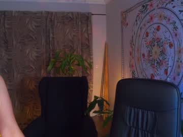 hot cam girl juicyandthepussyblvd image #2024301