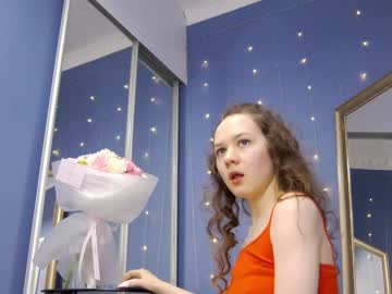hot cam girl kriskras__ image #4160736