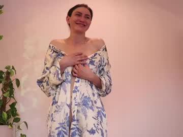 hot cam girl taralanes image #3029139