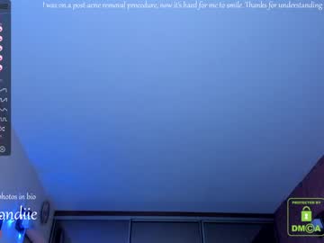 hot cam girl bestblondiiecb image #2327090