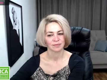 blondemommy_77 hot cam