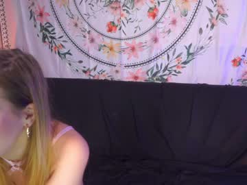 hot cam girl juicyandthepussyblvd image #2086422