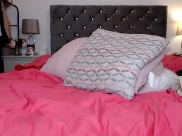 hot cam girl bigboobiebabex image #4037608