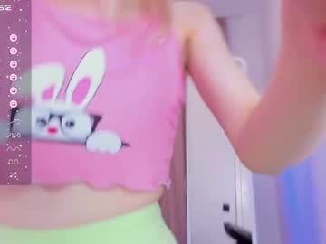 hot cam girl betty_lovee image #4643630