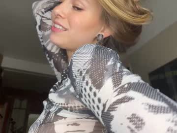 hot cam girl bush_mia image #2976509