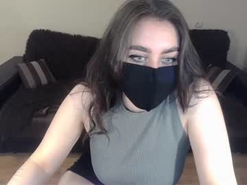 hot cam girl cutiecarmen_ image #1148461