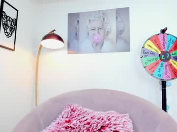 hot cam girl missniley image #3062732