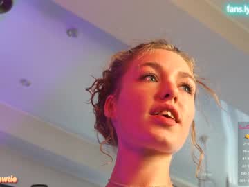 hot cam girl _taylor_swift image #3141546