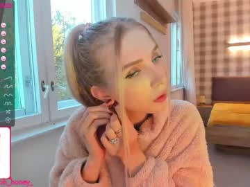 hot cam girl oh_honey_ image #1829564