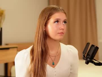 elvinagallamore hot cam