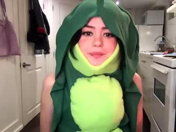 hot cam girl littlesugarpea image #2630338