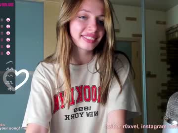 hot cam girl r00xvel image #597224