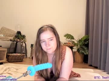 hot cam girl in_tune image #1917062