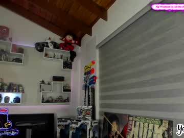 hot cam girl yesikasaenz image #197185
