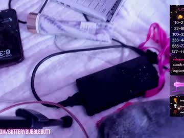 hot cam girl butterybubblebutt image #3818804