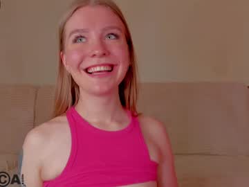 hot cam girl yourlovelyjul image #2702617