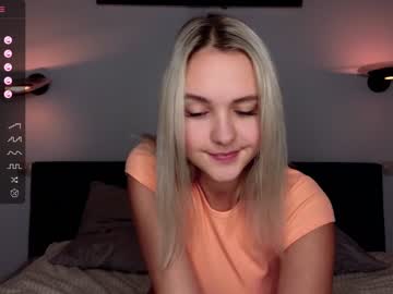 hot cam girl beverly_hillls image #4444898