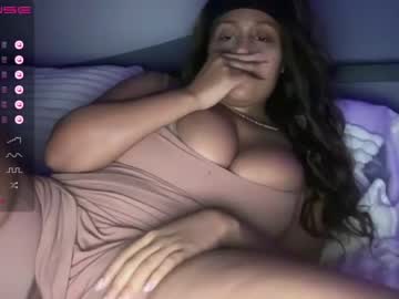 hot cam girl blackgurlkitty image #2944364