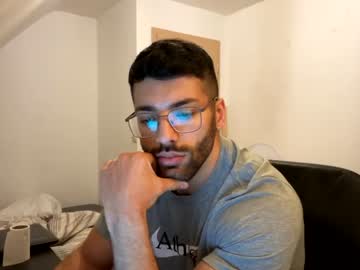 hot cam man rogan1604 image #542795