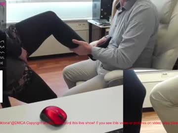 hot cam couple milf_viktoria image #2918453