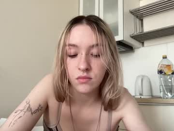 hot cam girl ccrystalluna image #3221887