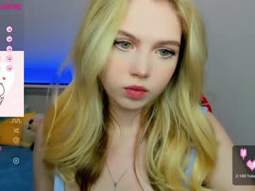 hot cam girl small_blondee image #2475094