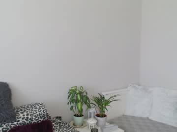 hot cam girl emerald_kittycat image #3308790