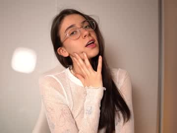 hot cam girl aria_diaz image #4439934