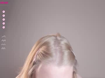 hot cam girl pearlmiles image #3296512