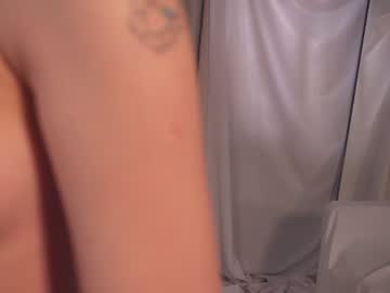 hot cam girl kateuwugirl image #4496363