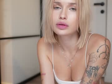 hot cam girl kira_censori image #4648371