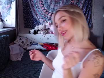hot cam girl babyfromtheforest image #2159072