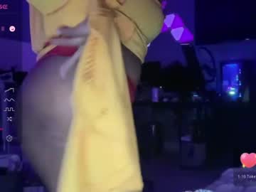 hot cam girl blackgurlkitty image #3900536